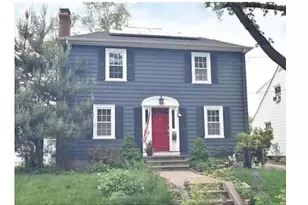 15 Mission Pl, Providence, RI 02908 - Photo 1