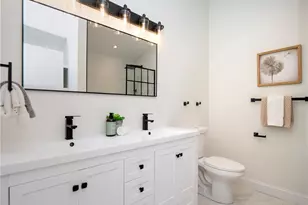 31 Prescott Hall Rd, Newport, RI 02840 - Photo 13