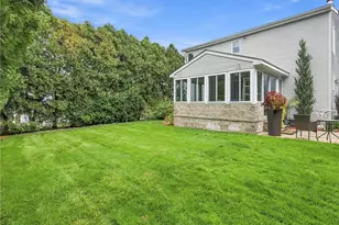 25 Joy St, Johnston, RI 02919 - Photo 27