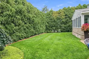 25 Joy St, Johnston, RI 02919 - Photo 33