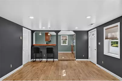 660 Tower Hill Road, North Kingstown, RI 02852 - Photo 15