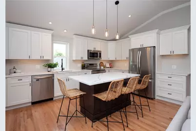 31 Prescott Hall Road, Newport, RI 02840 - Photo 9