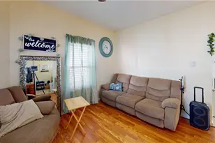 51 Barrows St, Providence, RI 02909 - Photo 5