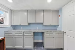 234 5th St, Providence, RI 02906 - Photo 47
