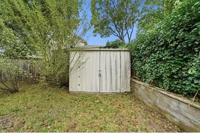 234 Fifth Street, Providence, RI 02906 - Photo 19