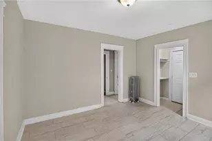 28 Pumgansett St, Providence, RI 02908 - Photo 15