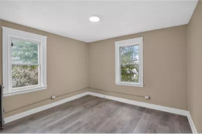 28 Pumgansett Street, Providence, RI 02908 - Photo 21