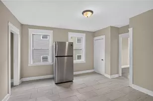28 Pumgansett St, Providence, RI 02908 - Photo 13