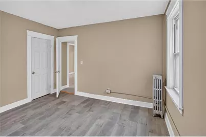28 Pumgansett Street, Providence, RI 02908 - Photo 23