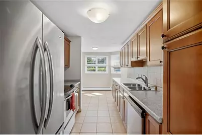60 Saddle Green #B, North Providence, RI 02904 - Photo 3
