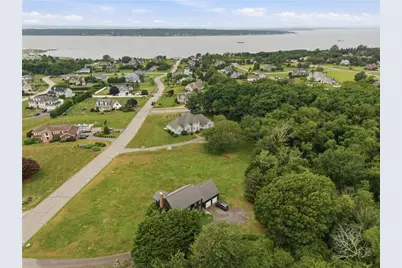 121 King Charles Drive, Portsmouth, RI 02871 - Photo 49