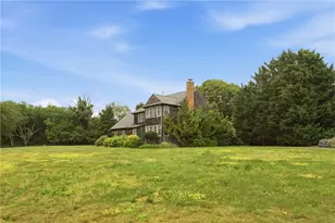 121 King Charles Dr, Portsmouth, RI 02871 - Photo 45