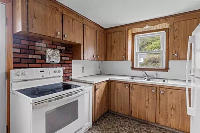 53 Fairgreen Drive, West Warwick, RI 02893 - Photo 9