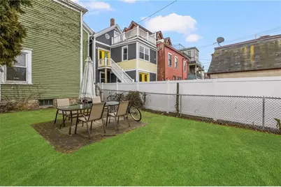 423 Thames Street #2, Newport, RI 02840 - Photo 19