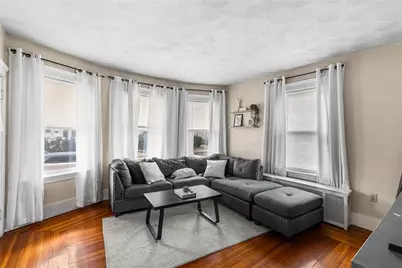 208 Suffolk Avenue, Pawtucket, RI 02861 - Photo 5