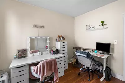 208 Suffolk Avenue, Pawtucket, RI 02861 - Photo 13