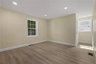 0 Fairview St, Providence, RI 02908 - Photo 11