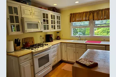 4 Key Court, Newport, RI 02840 - Photo 17