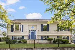 75 James St, East Providence, RI 02914 - Photo 1