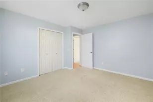75 James St, East Providence, RI 02914 - Photo 31