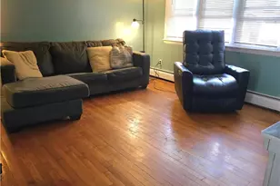 12 Navarre St, West Warwick, RI 02893 - Photo 5