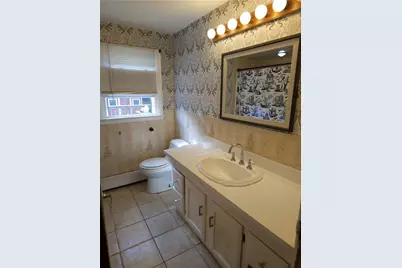12 Navarre Street, West Warwick, RI 02893 - Photo 9