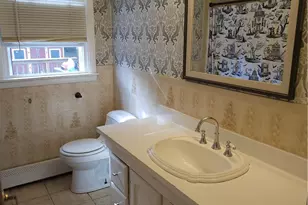 12 Navarre St, West Warwick, RI 02893 - Photo 9