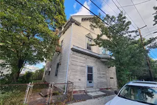 873 Douglas Ave, Providence, RI 02908 - Photo 3