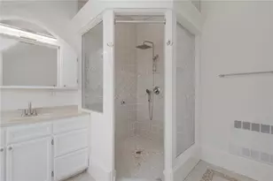 27 Seminole St, Warwick, RI 02889 - Photo 35