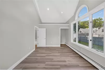 25 Zella Street, Providence, RI 02908 - Photo 19