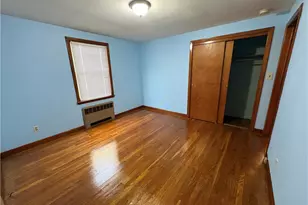 40 Standish Ave, Providence, RI 02908 - Photo 23