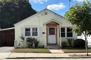 40 Standish Ave, Providence, RI 02908 - Photo 1