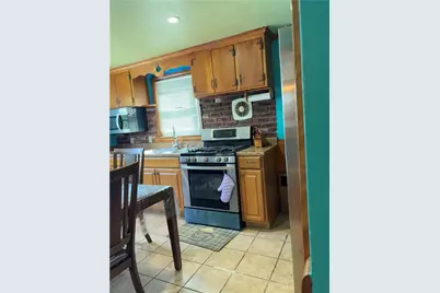 40 Standish Avenue, Providence, RI 02908 - Photo 17