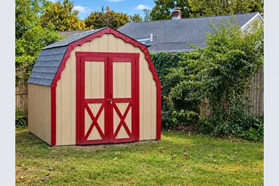107 Fuller Street, Pawtucket, RI 02861 - Photo 25