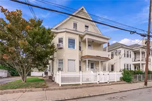 126 Coyle Ave, Pawtucket, RI 02861 - Photo 1