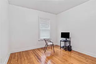 126 Coyle Ave, Pawtucket, RI 02861 - Photo 11
