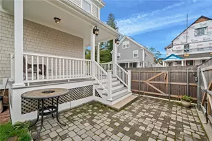 28 Rhode Island Ave, Newport, RI 02840 - Photo 41