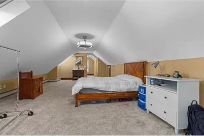 28 Rhode Island Avenue, Newport, RI 02840 - Photo 33