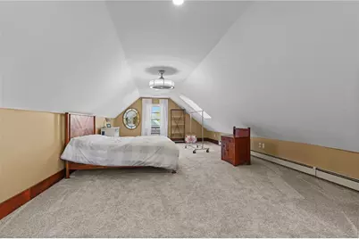 28 Rhode Island Avenue, Newport, RI 02840 - Photo 31