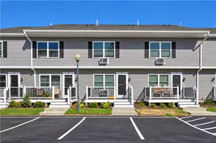 200 Post Rd, Warwick, RI 02888 - Photo 1