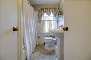55 Jastram St, Providence, RI 02908 - Photo 15