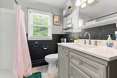24 Vincenzo Drive, West Warwick, RI 02893 - Photo 15
