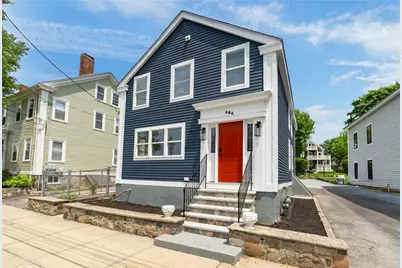 484 Thames Street, Bristol, RI 02809 - Photo 1