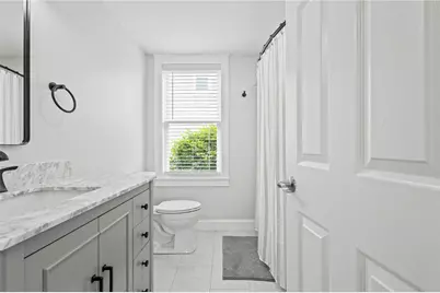 484 Thames Street, Bristol, RI 02809 - Photo 9