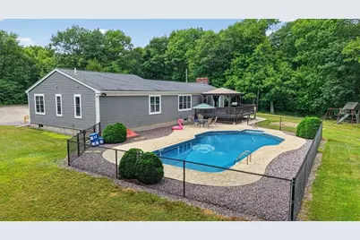884 Reynolds Road, Glocester, RI 02814 - Photo 7