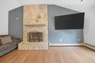 884 Reynolds Rd, Glocester, RI 02814 - Photo 23