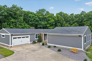 884 Reynolds Rd, Glocester, RI 02814 - Photo 3