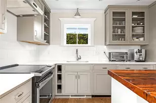 [Address not provided], Narragansett, RI 02882 - Photo 9