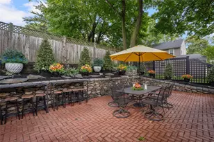 60 Alhambra Cir, Cranston, RI 02905 - Photo 35
