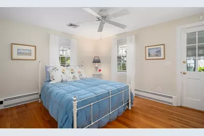 60 Alhambra Circle, Cranston, RI 02905 - Photo 25